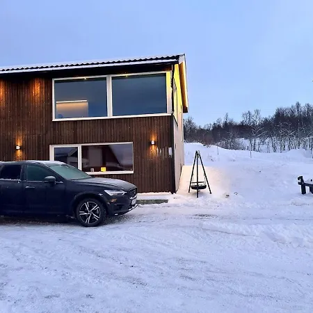 Arctic Hideaway- The Polar Haven